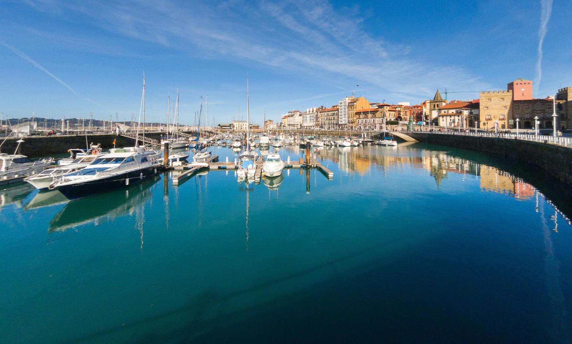 Espacio Moderno En Gijon Playa Eksteriør billede